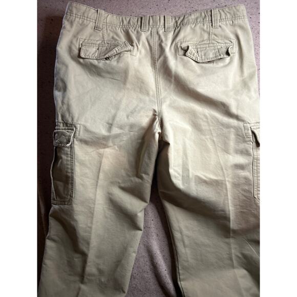 Eddie Bauer Men’s 40x30 Heavy Cargo Pants Khaki Hiking Outdoor Rugged Gorpcore - Picture 5 of 8